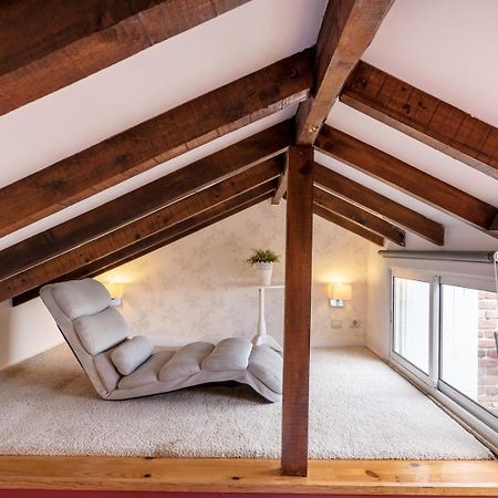 Guestready - Fantastic Rustic Duplex With Terrace Apartman Lisboa Kültér fotó